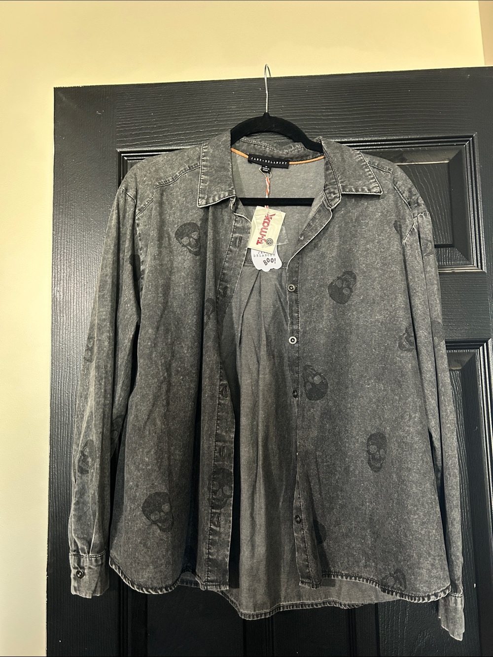T.J.Maxx Women!s Washed Black Button-Down Shirt with Skull Print